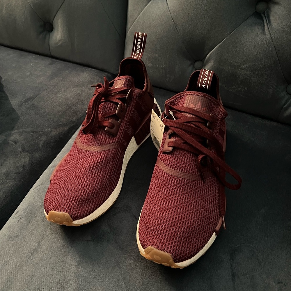 MEN'S ADIDAS ORIGINALS NMD R1 CASUAL SHOES